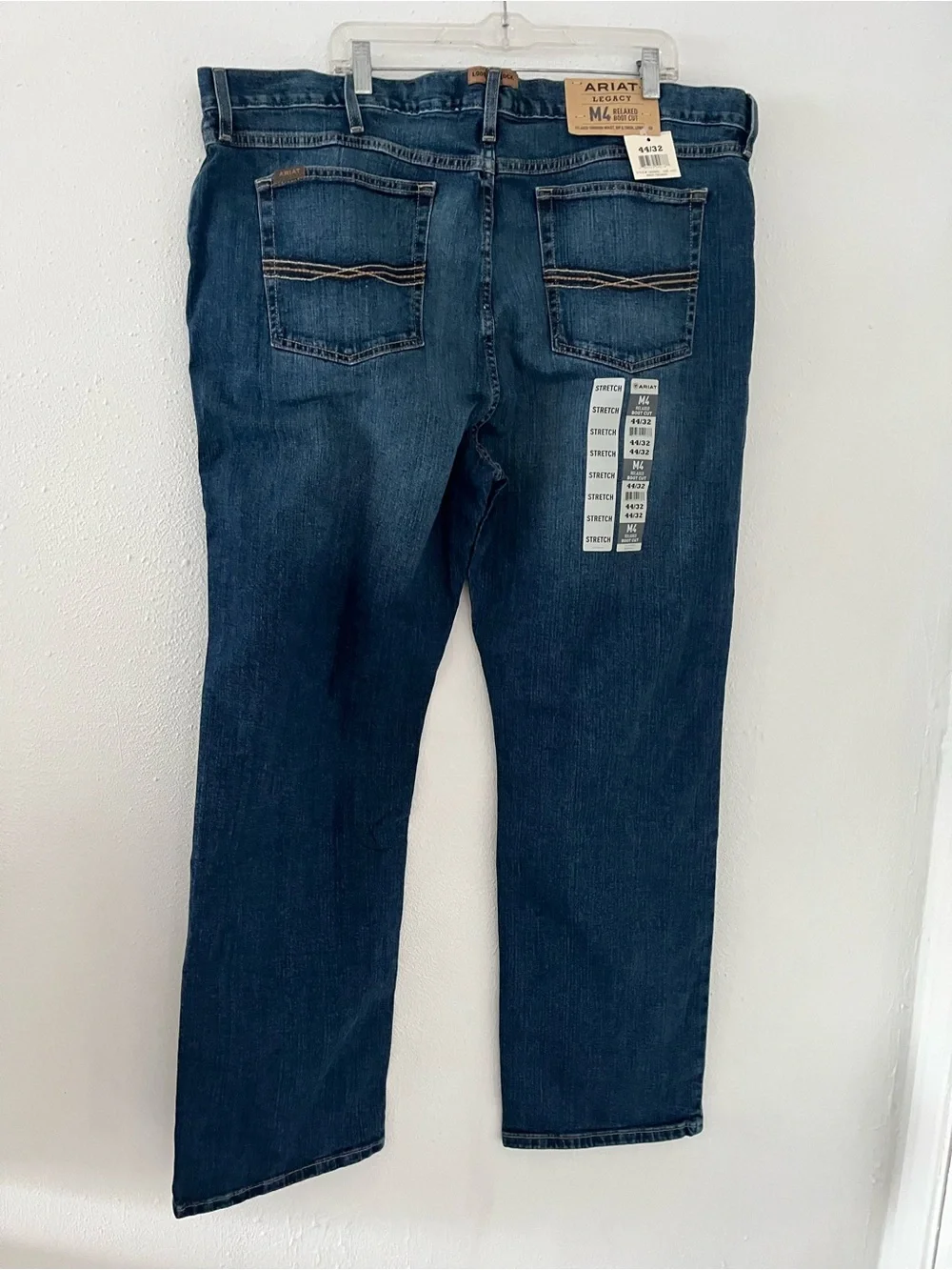 Ariat Men's BOOT CUT  Jeans Size 44x32